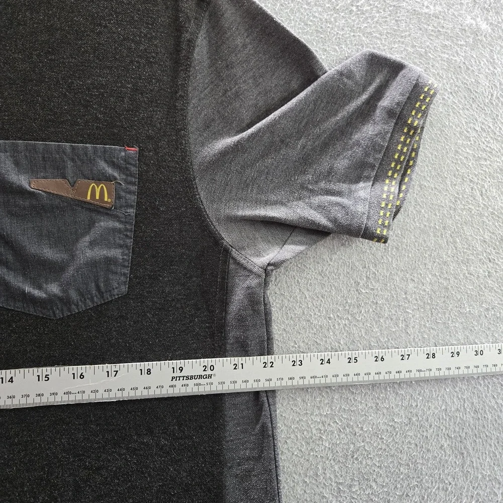 McDonald's Men Button Up Shirt L-R Gray Logo Short Sleeve READ